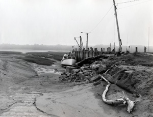 Dale M. Reid photography - Low Tide Minas Basin, Nova Scotia, 2004